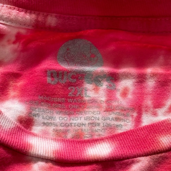 Buc-ee’s Beavers Baseball T-Shirt - Picture 3 of 3